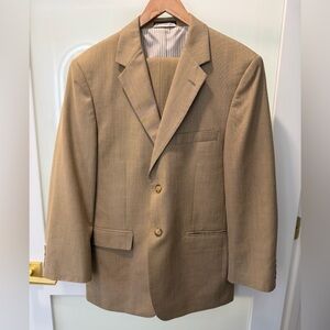 Saddlebred Classic Beige Suit